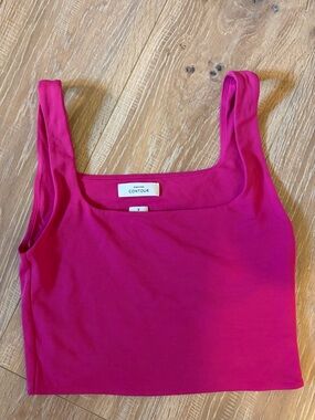 Aritzia contour tank